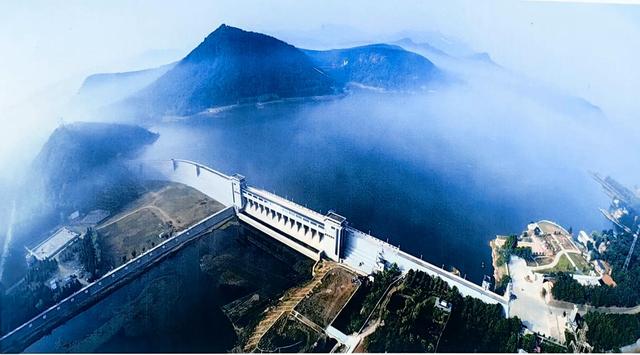 老王坡实现蝶变的密码是什么？