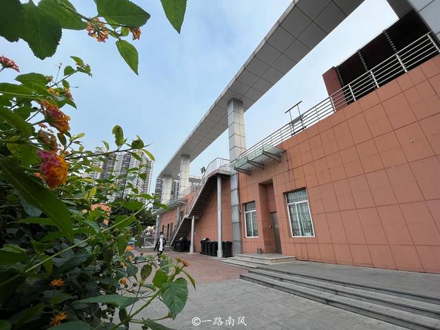 嘉禾望岗，广州的精神地标，既有分别，也有相聚