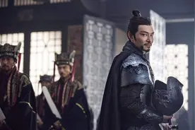 大家不要小看曹爽这个人，不信，请看他是如何把司马懿压制十年的图片