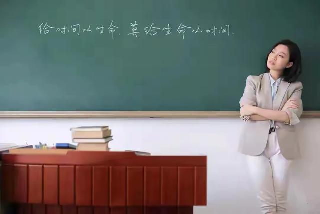 教师引诱3女孩发生性关系被拘15日，他不服处罚上诉，遭法院驳回