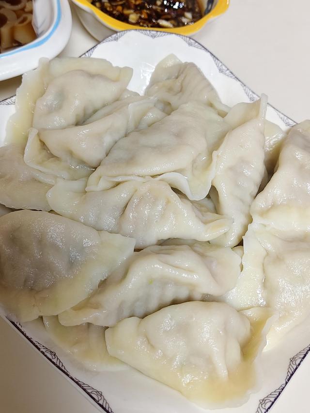 冬至吃饺子，萝卜芹菜都靠边站	，这馅才是首选，太香了！