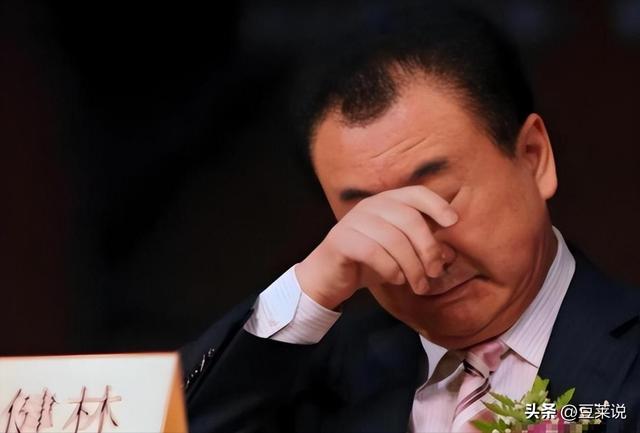 风流成性、挥霍无度，37岁“纵欲过度”的王思聪，再次陷入大丑闻