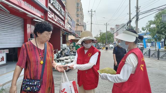 【文化进万家】市北区兴隆路街道兴德路社区开展“畅游青岛，文明相伴”文明旅游宣传活动