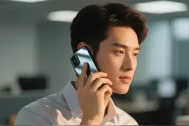 小叔逼我出国后和闺蜜高调官宣，收到我结婚请柬他打爆我电话。下图片