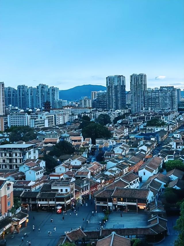 漳州慢游指南：在闽南语里被温柔「腌入味」