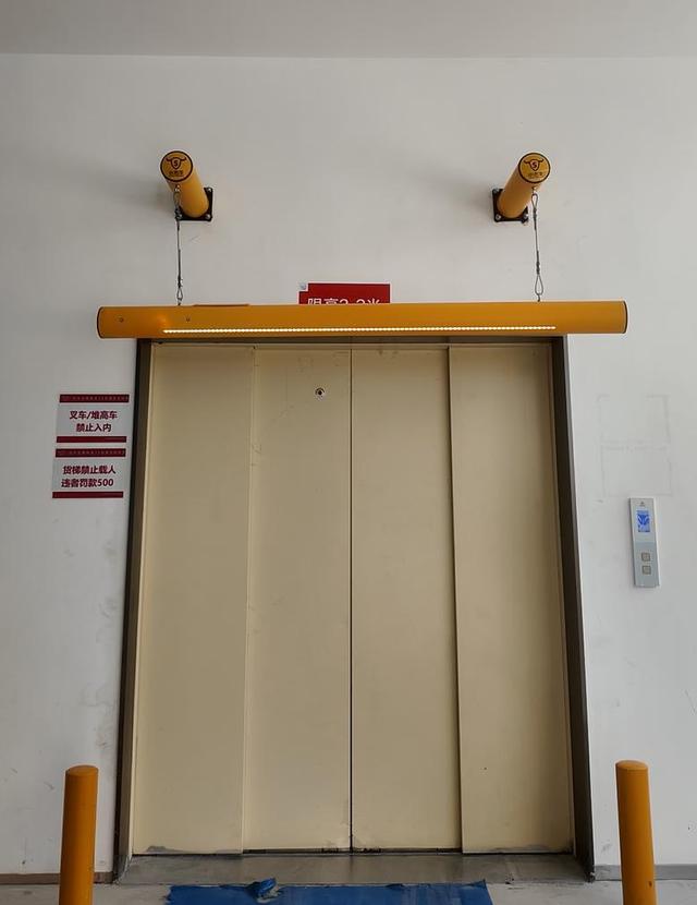柔性限高预警柱成为解决限高难题的理想之选