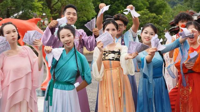 NPC 陪玩、银票当钱花！乌达“七夕”系列活动搞事情→