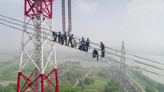 中国重新定义国际标准！特高压技术独步全球，实力打脸西方国家
