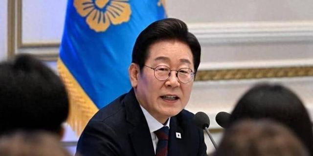 中韩谈判已开始！日本右翼紧张了，关键时刻	，特朗普做出紧急决定