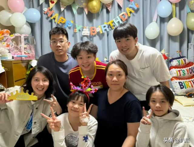 全红婵上大学后要“退役”？总教练正式出来回应，请不要打扰她