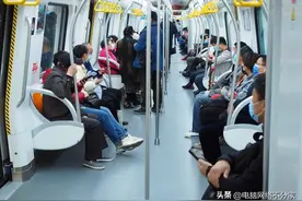 支付宝扫码乘公交地铁，全国通用，畅享绿色便捷出行！图片