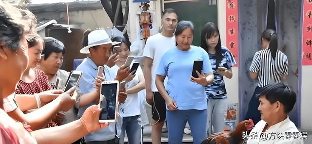 善恶到头终有报	，54岁的农民歌手朱之文，如今已走上了新的道路