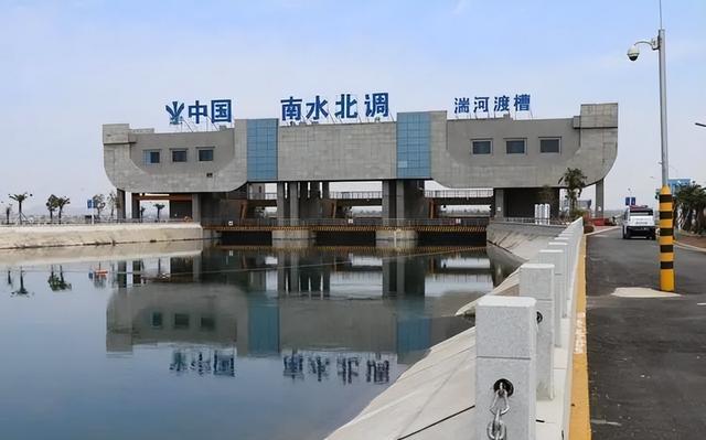 中国又开始超级工程！耗资2500亿从天空调水，打造“空中运河”！