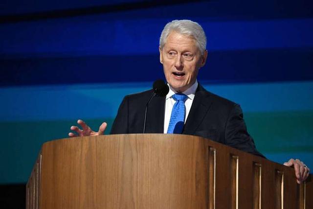 特朗普签署"爱泼斯坦法案"，30天后，谁的秘密将被曝光？