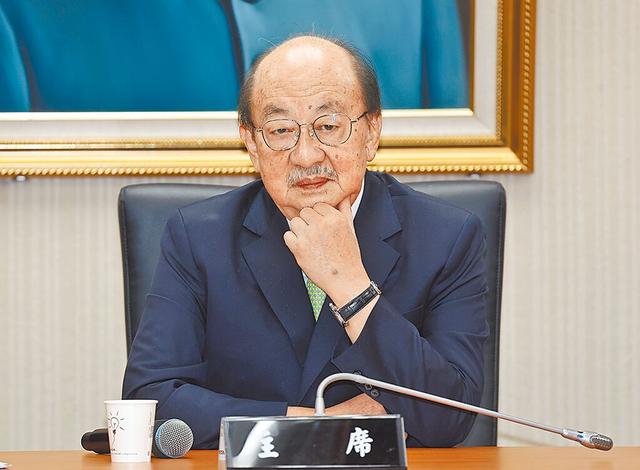 柯建铭扬言未来对在野党软硬兼施