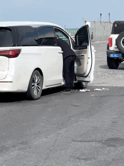 中国最美公路，迎来最丑一幕