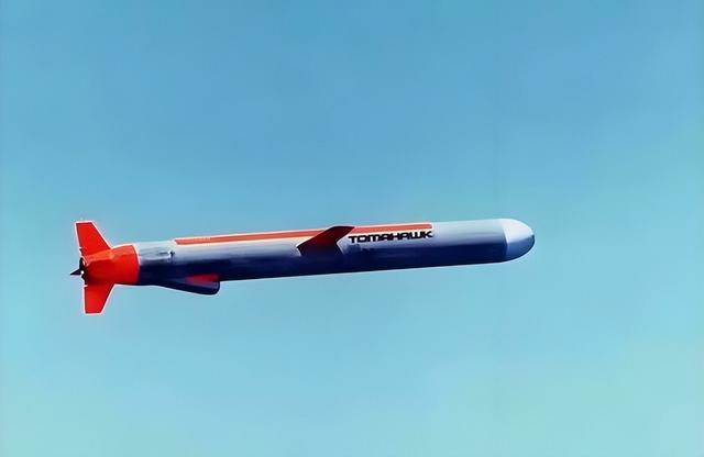 一声不吭造了7艘准航母，美国才发现，原来真正对手已不是俄罗斯