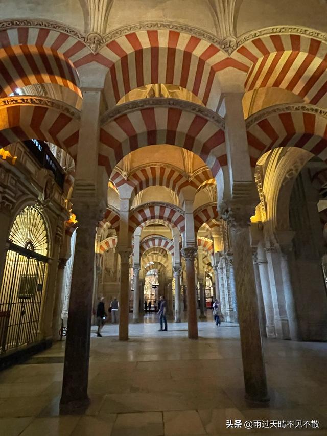 免费参观世界上唯一一座清真寺大教堂Cordoba 西班牙