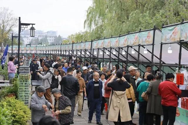 以农促旅，以文兴集！黄山供销大集藏着农文旅融合的密码 | 皖美冬日 | 第十五届安徽国际文化旅游节