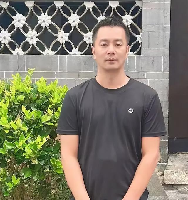 醉酒乘客10元打车费付了146528元！司机立马报警，乘客怎么做的？