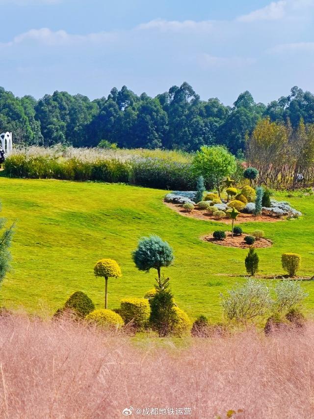 坐地铁打卡成都