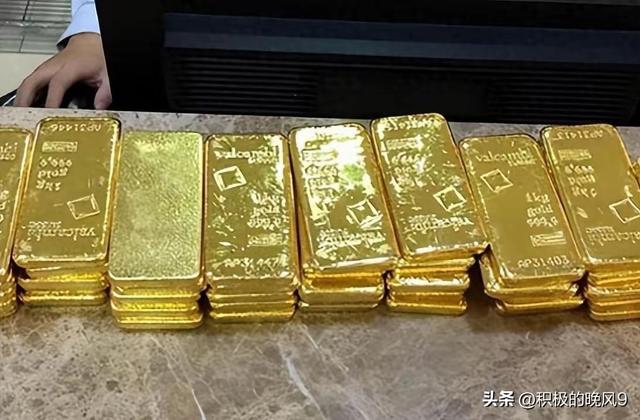 美元霸权被捅破！人民币拿下铁矿石定价权，美国急得跳脚