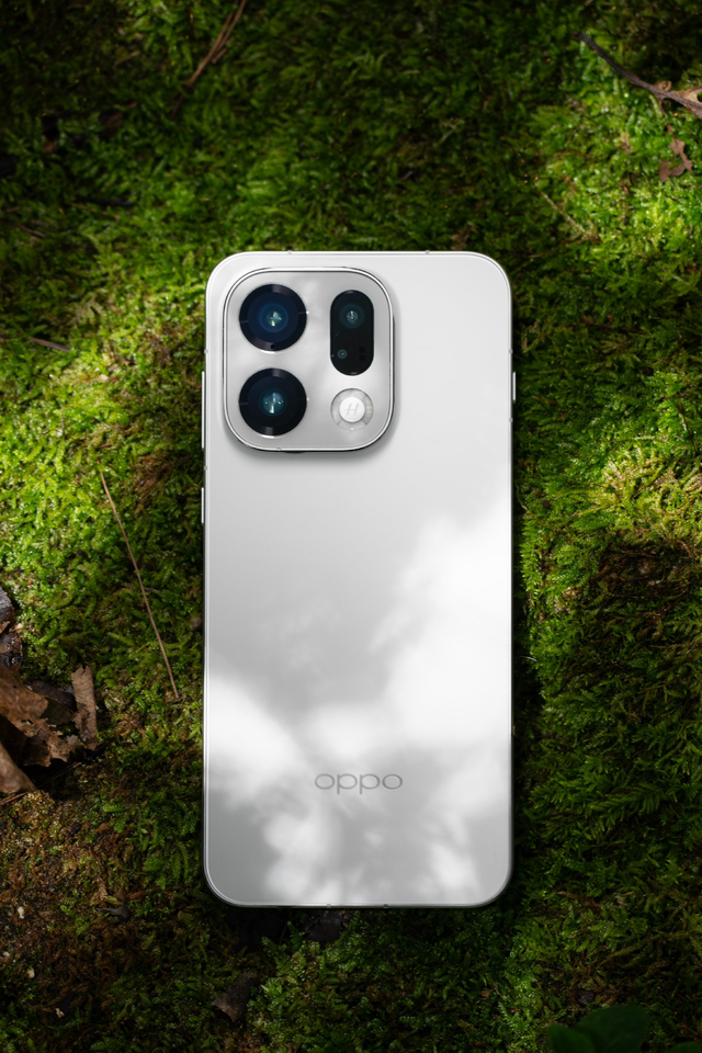 打脸老法师，直接卖断货！Find X9 Pro 是真出片
