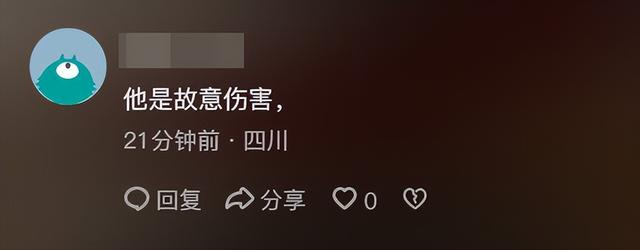 内蒙大娘拦路收费未果，嚣张开车撞人，被曝惯犯，更多受害者发声