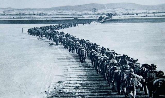 如果毛岸英不牺牲	，毛主席会不会让他接班？历史早就给出了答案