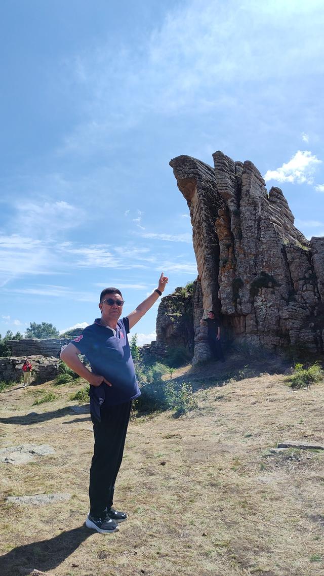 到赤峰必游阿斯哈图石林,那可是克什克腾世界地质公园核心景区