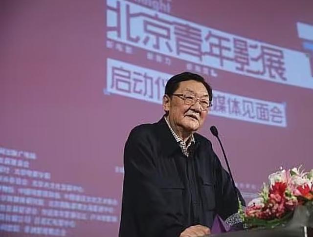 一路走好，继何晴后又一名人离世，儿子是他，死亡原因令人唏嘘！