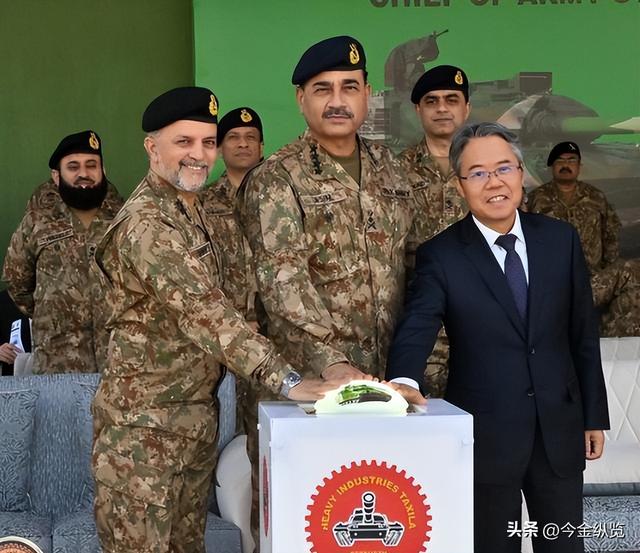 巴铁兵变新王！穆尼尔三招玩转中美沙，他如何让巴基斯坦起死回生