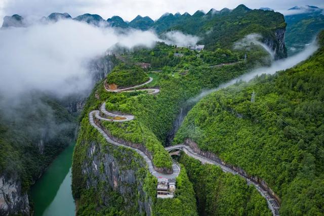 中国最美十大美景：去过3个算资深玩家，最后1个藏着现实版桃花源