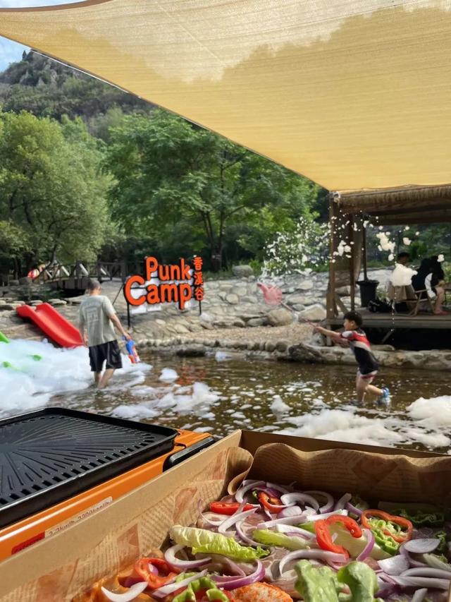 带娃冲！武汉亲子溯溪天花板！嬉水狂欢过夏天！