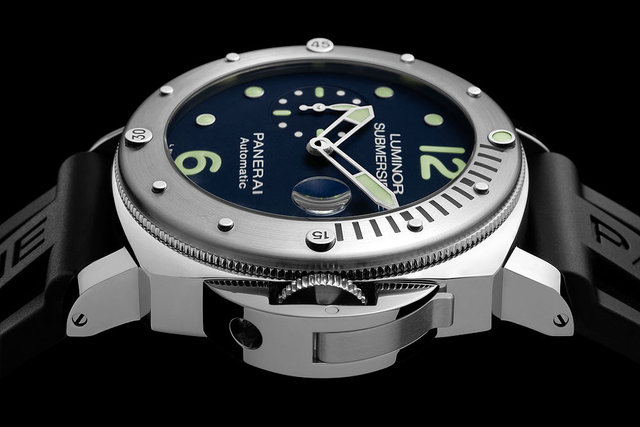 ���ɺ��Ƴ��¿� Luminor Submersible ���