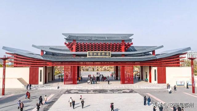 周六，鄂州园博园迎来首批“检阅官”