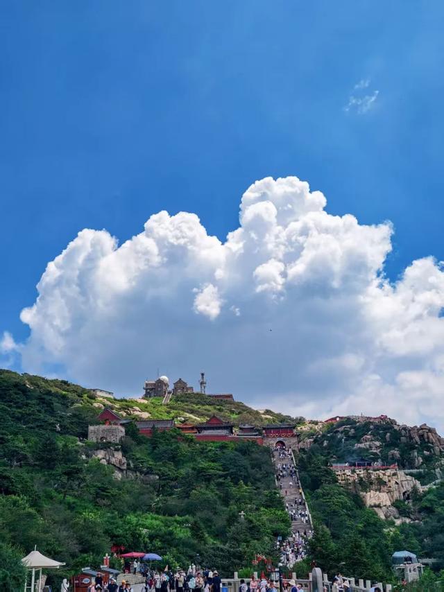泰山之巅：风云变幻里的华夏印记