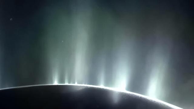 不得了：火星、土卫二相继曝光生命迹象！太阳系内存在地外生命？