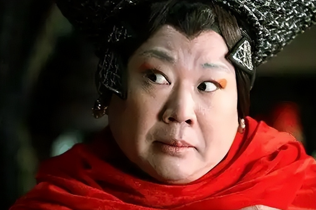 北京这一夜，官宣新身份的岳云鹏，彻底颠覆了大众对他的固有认知