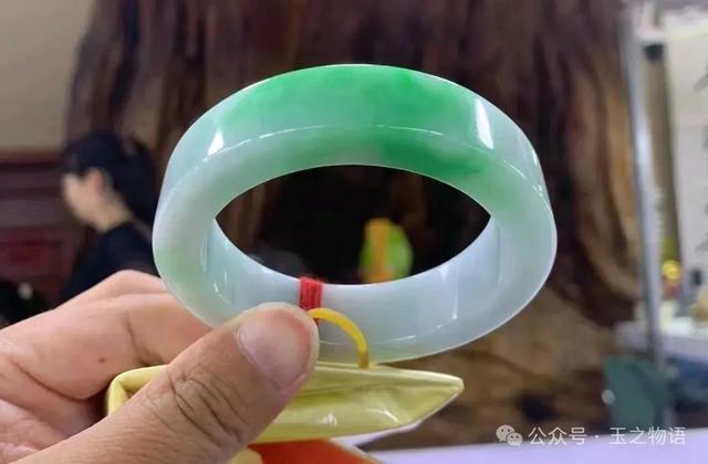 6种经典款式的翡翠手镯，寓意有什么不同