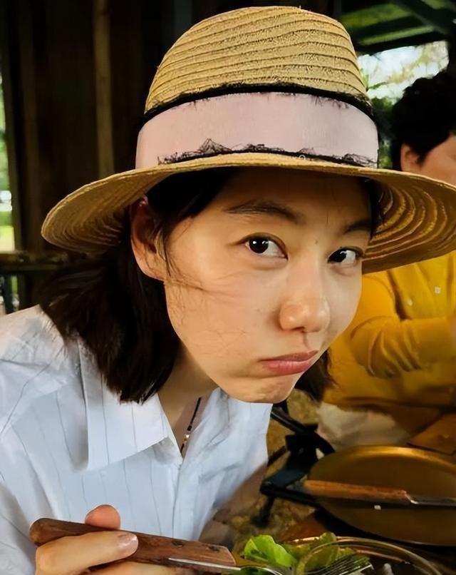 讨好大佬	，陪睡上位，遭央视“开除”，她身上的标签哪个才是真的