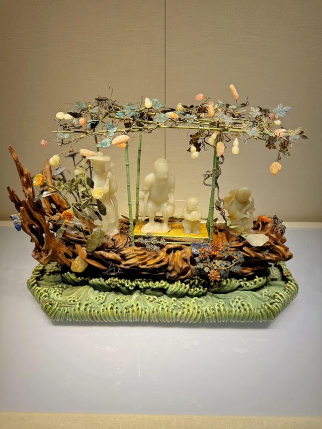 故宫盆景：把四季与山河	，焊进清宫案头的方寸传奇