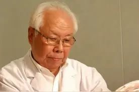 李辅仁同志逝世图片