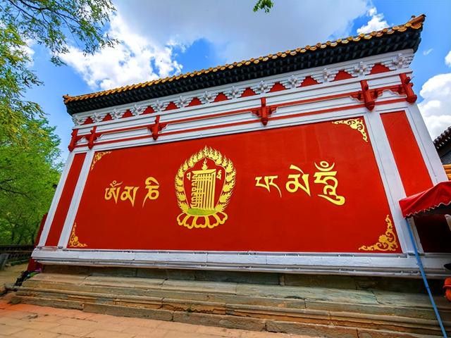 山西旅游：四大佛教名山之一五台山行（图）