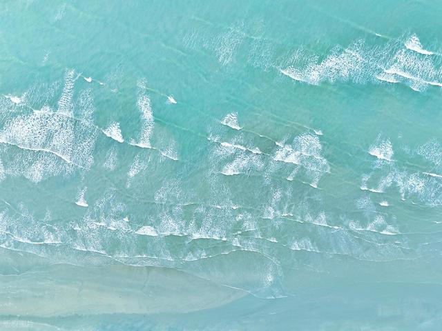 去广西海边小城过20度的暖冬！被严重低估的的防城港，人少清净