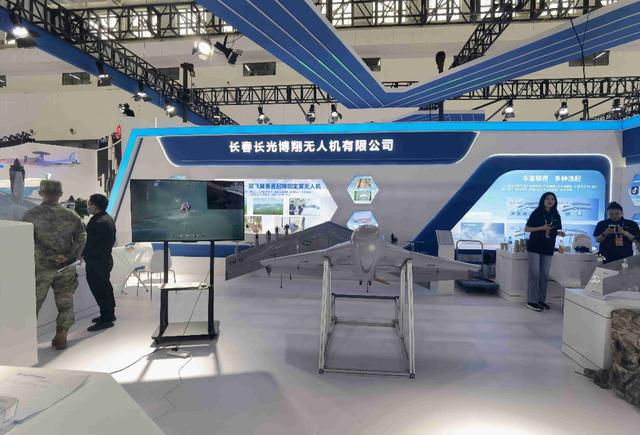 2025空军航空开放活动和长春航空展系列观察② | 万里空天，吉林如何驶入“新蓝海”？
