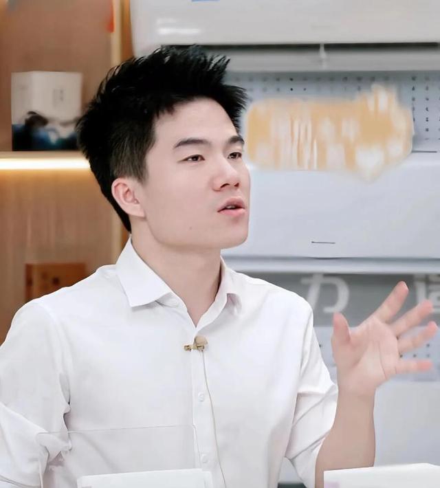 全网最“赚钱”的4位网红，个个赚的盆满钵满，身家过亿收入惊人