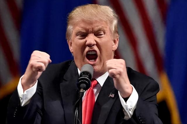 转向了？特朗普主动还油轮，白宫释放俄公民，美国第一次做出妥协