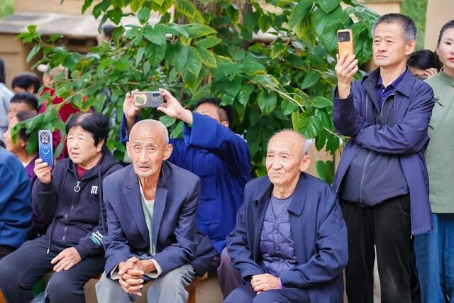 玩味石楼国庆，哪一张图住进了你的心里？（留村篇）