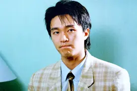 兽楼处丨一颗苦涩的苹果图片